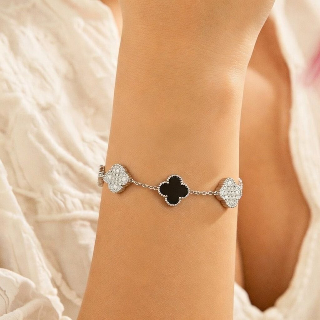 Séléné - الصورة 3